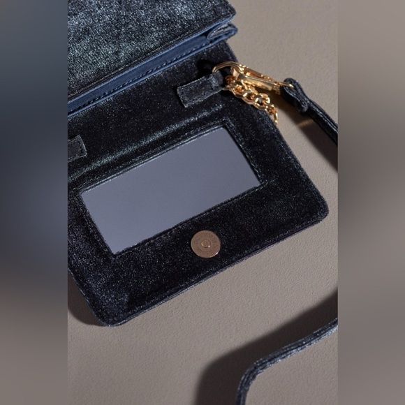 NWT Size OS - Anthropologie Velvet Crossbody Wallet - Picture 5 of 16
